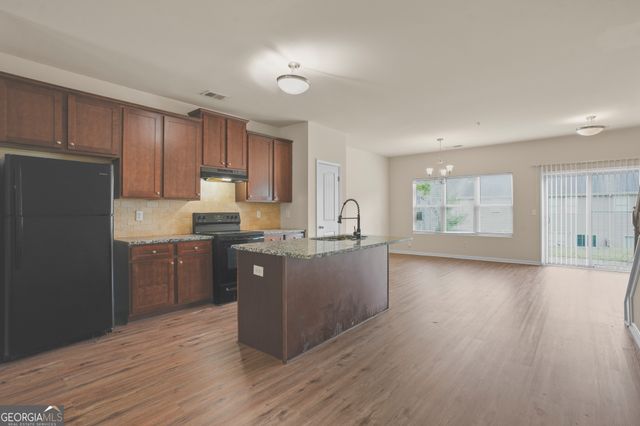 1921 Old Dogwood Drive, Jonesboro, GA 30238