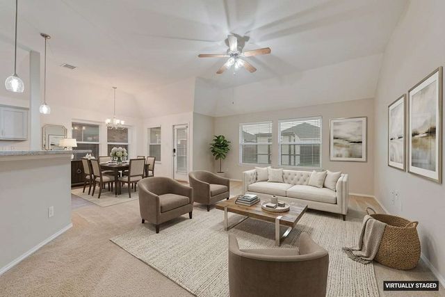 500 Crescent Creek Lane, Fort Worth, TX 76140