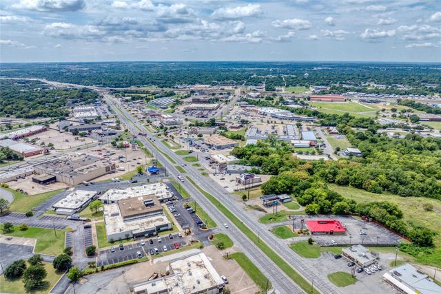 2012 Texoma Parkway, Sherman, TX 75090