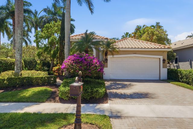 16197 Villa Vizcaya Place, Delray Beach, FL 33446