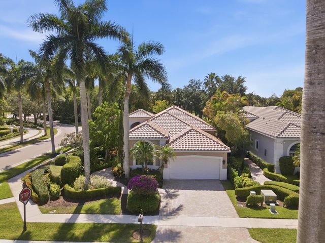 16197 Villa Vizcaya Place, Delray Beach, FL 33446