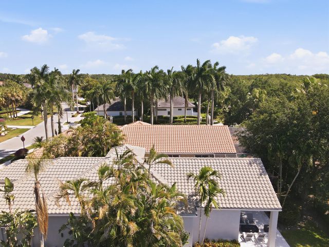 16197 Villa Vizcaya Place, Delray Beach, FL 33446
