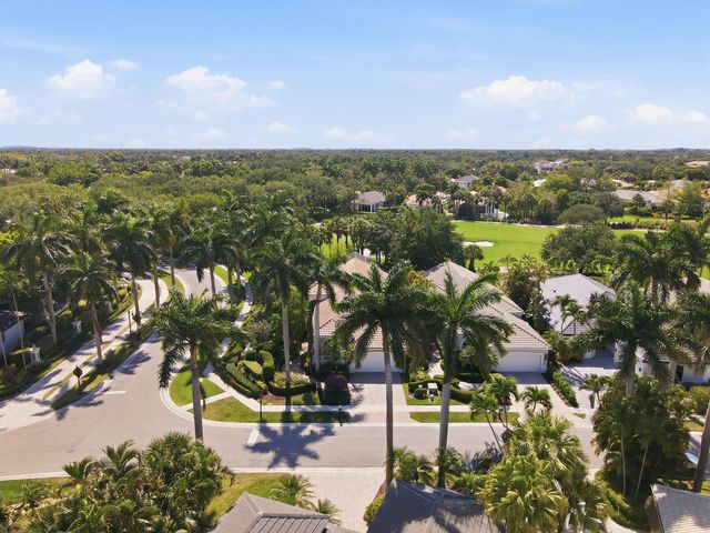 16197 Villa Vizcaya Place, Delray Beach, FL 33446