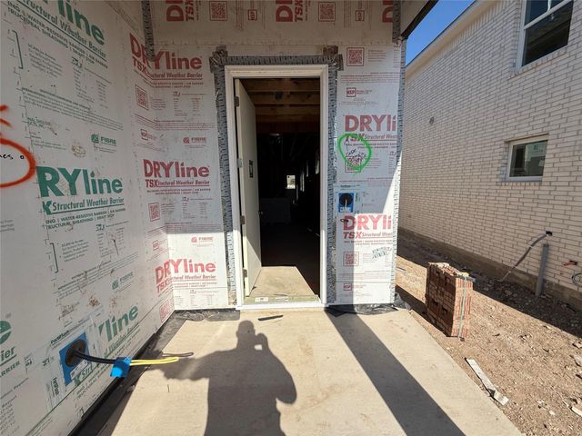 141 Knockout Rose DR, San Marcos, TX 78666