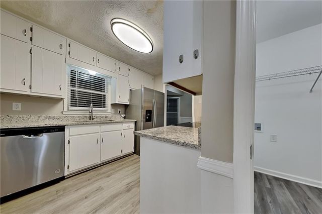 3494 Sheree Trail, Stone Mountain, GA 30087