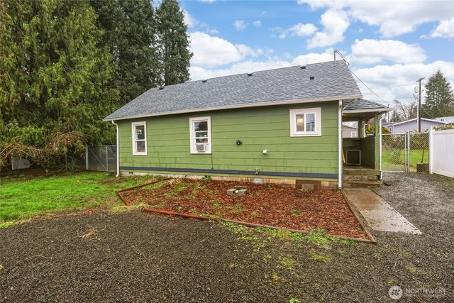325 E Main Street, Mossyrock, WA 98564