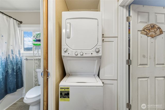 325 E Main Street, Mossyrock, WA 98564