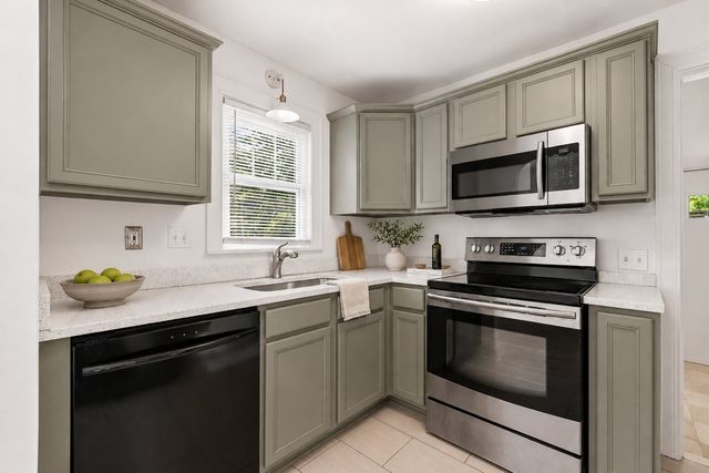 1003 Granada Ave, Nashville, TN 37206