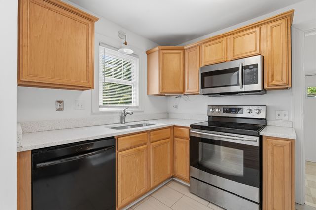 1003 Granada Ave, Nashville, TN 37206
