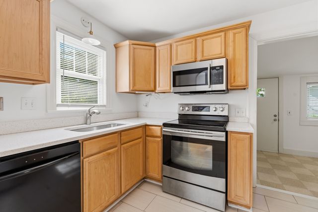 1003 Granada Ave, Nashville, TN 37206