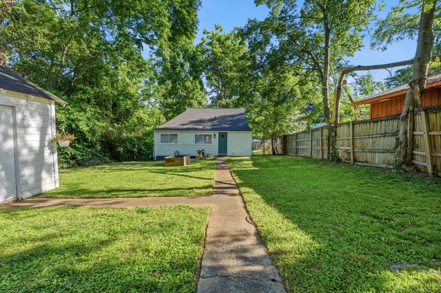 1003 Granada Ave, Nashville, TN 37206