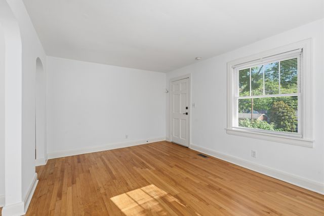 1003 Granada Ave, Nashville, TN 37206