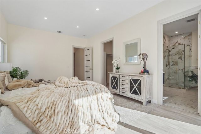 8149 Saint Clair Avenue, North Hollywood, CA 91605