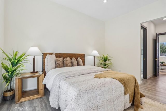 8149 Saint Clair Avenue, North Hollywood, CA 91605