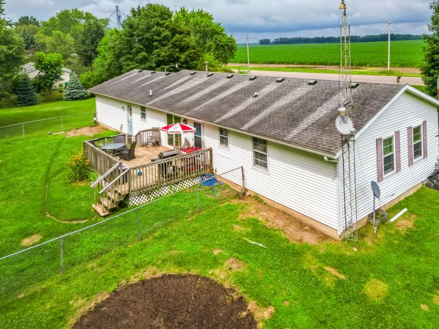 51104 Silver Street, Park Twp, MI 49093