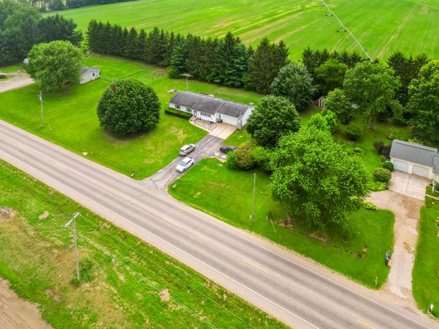 51104 Silver Street, Park Twp, MI 49093