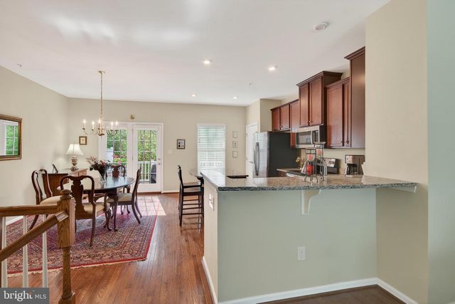 152 MULBERRY DR, Malvern, PA 19355