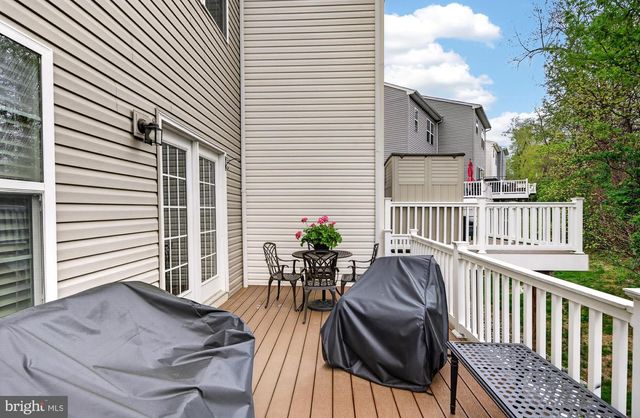 152 MULBERRY DR, Malvern, PA 19355