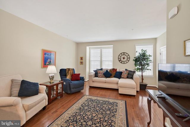 152 MULBERRY DR, Malvern, PA 19355
