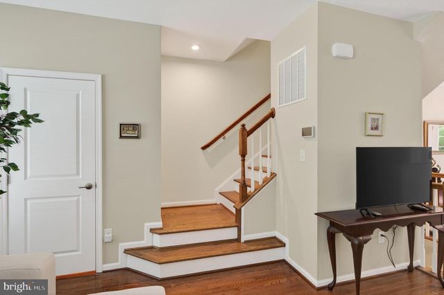 152 MULBERRY DR, Malvern, PA 19355