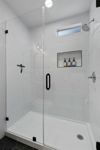 800 Huntingdon PL, Austin, TX 78745