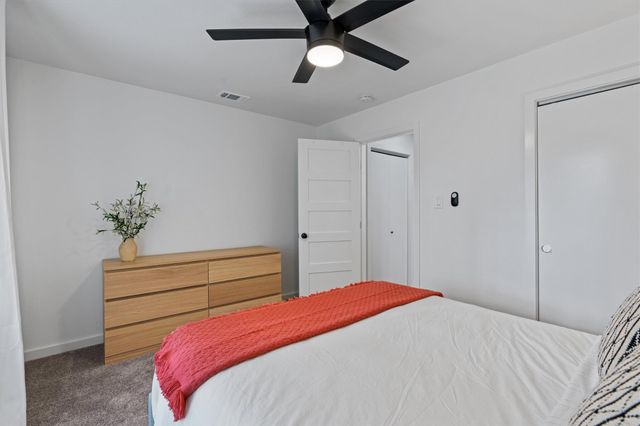 800 Huntingdon PL, Austin, TX 78745