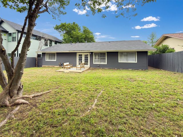 800 Huntingdon PL, Austin, TX 78745