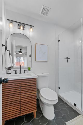 800 Huntingdon PL, Austin, TX 78745