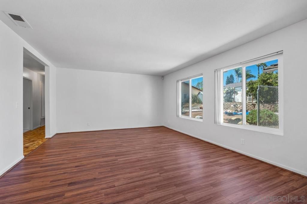 1242 Hillcrest Lane, Fallbrook, CA 92028 — photo 2
