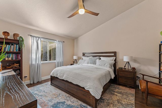 8936 Palmerson Dr, Antelope, CA 95843