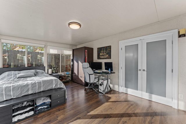 8936 Palmerson Dr, Antelope, CA 95843