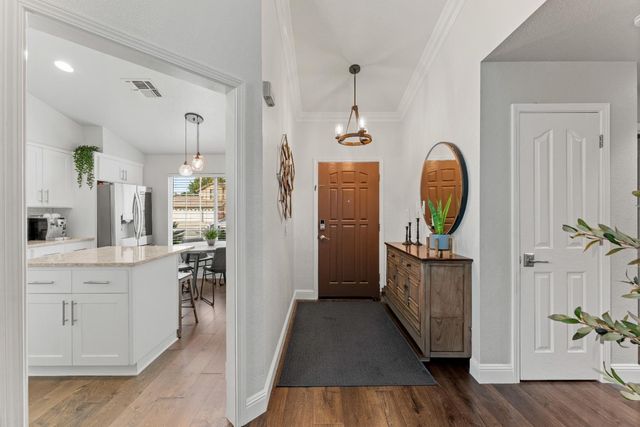 8936 Palmerson Dr, Antelope, CA 95843