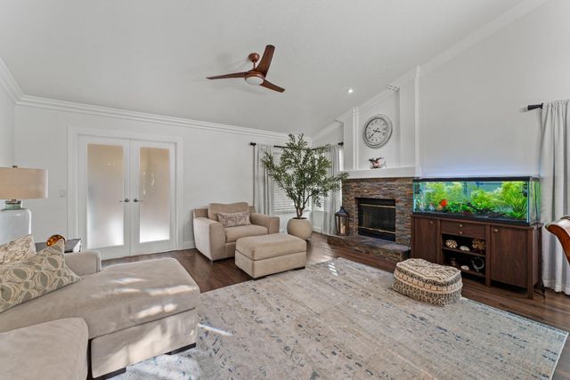 8936 Palmerson Dr, Antelope, CA 95843