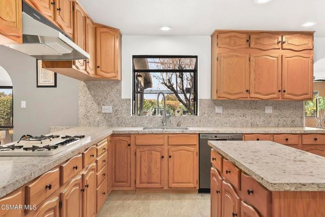 331 Triangle Street, Thousand Oaks, CA 91360