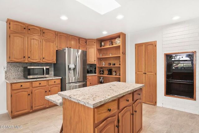 331 Triangle Street, Thousand Oaks, CA 91360