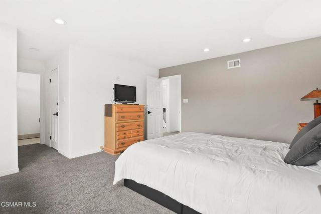 331 Triangle Street, Thousand Oaks, CA 91360