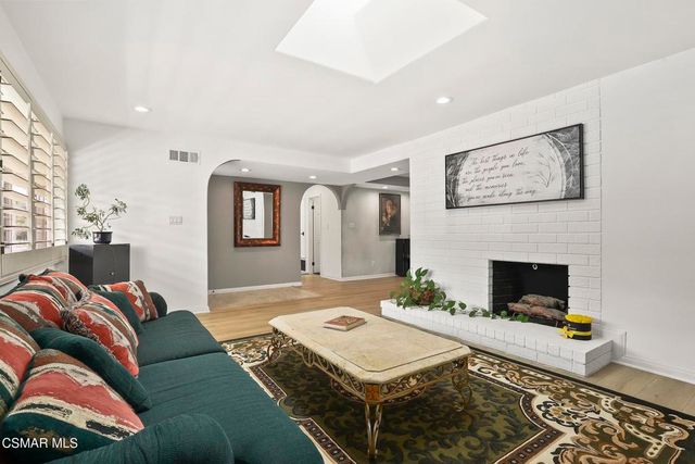 331 Triangle Street, Thousand Oaks, CA 91360