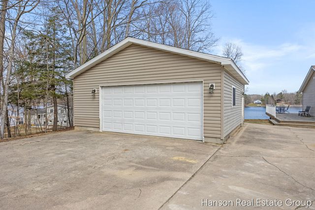 23004 Miramichi Drive, Evart, MI 49631