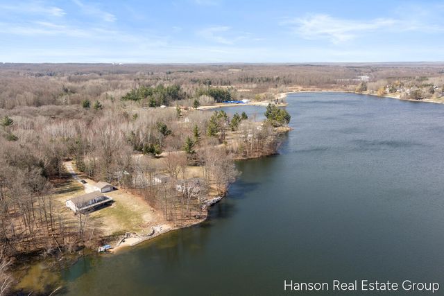 23004 Miramichi Drive, Evart, MI 49631