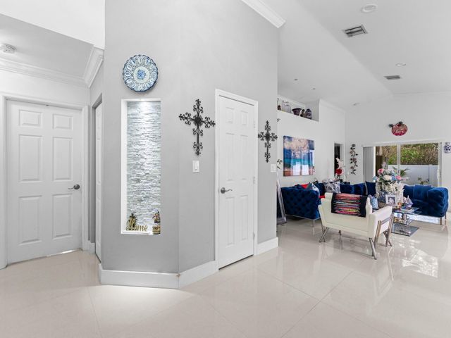 181 SW 203rd Avenue, Pembroke Pines, FL 33029
