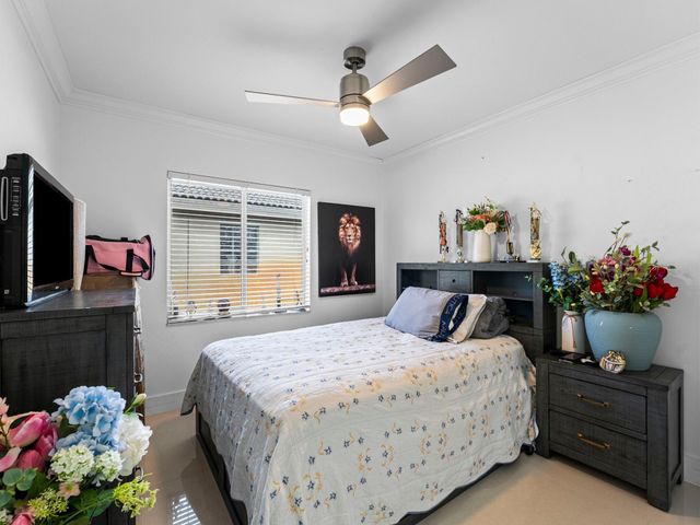 181 SW 203rd Avenue, Pembroke Pines, FL 33029