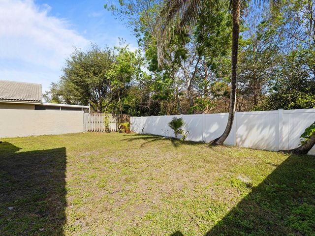 181 SW 203rd Avenue, Pembroke Pines, FL 33029