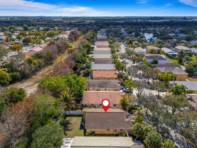 181 SW 203rd Avenue, Pembroke Pines, FL 33029
