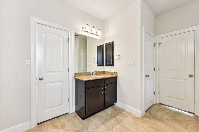 5708 Viejo DR, Bee Cave, TX 78738