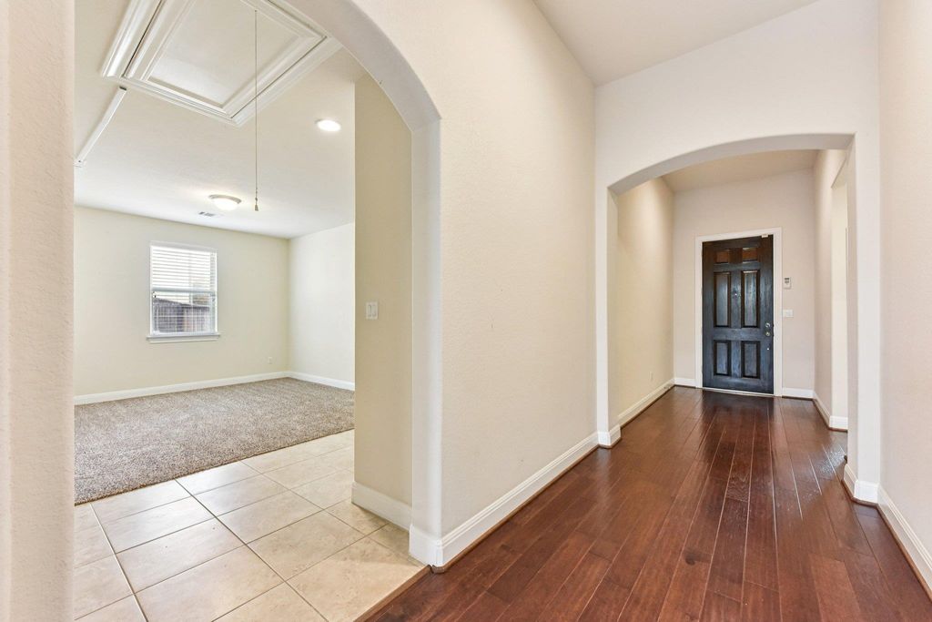 5708 Viejo DR, Bee Cave, TX 78738