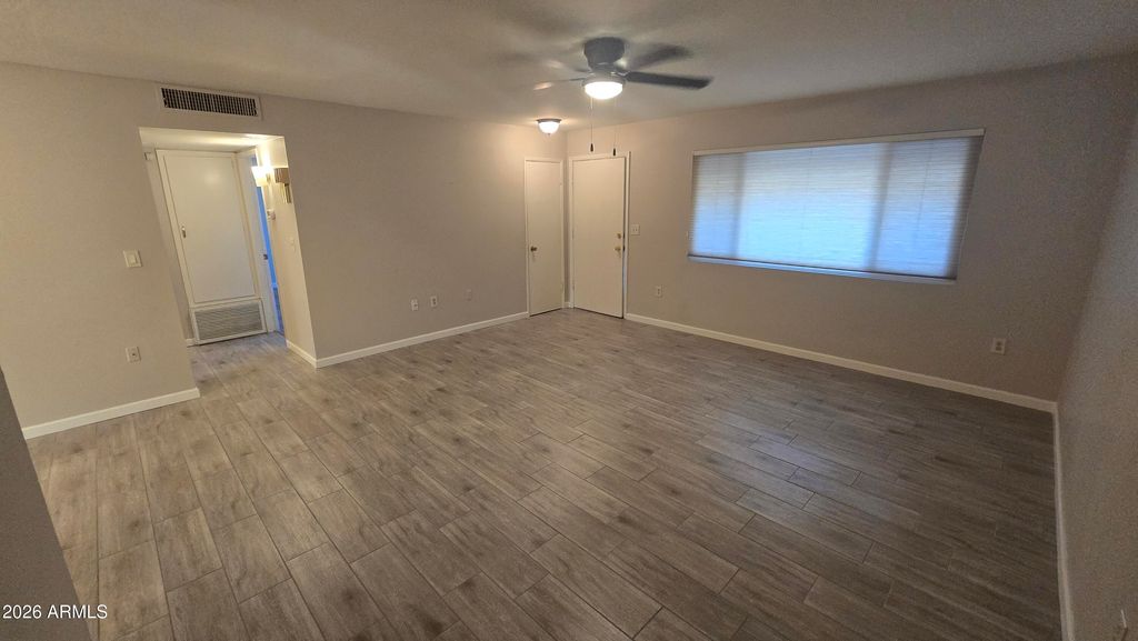 10601 W BOLIVAR Drive, Sun City, AZ 85351 — photo 5