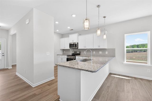 704 Sinclair Lane, Temple, GA 30179