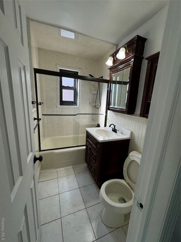 155-25 79 Street 4, Howard Beach, NY 11414