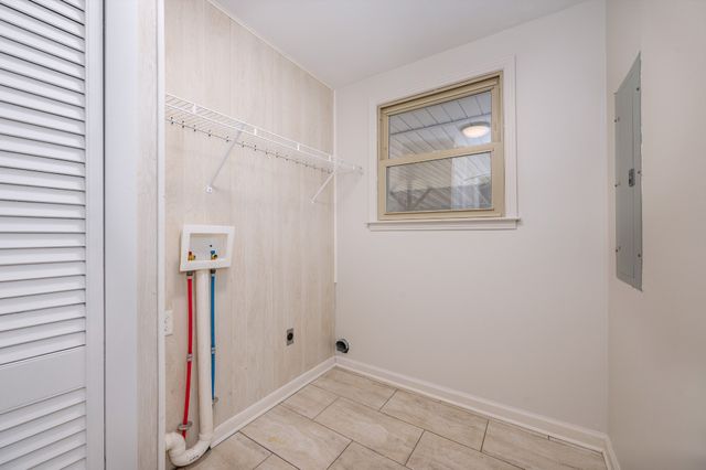 87 E Hill St, Mount Juliet, TN 37122