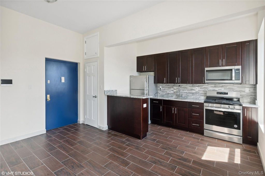311 Saint Anns Avenue 1B, Bronx, NY 10454